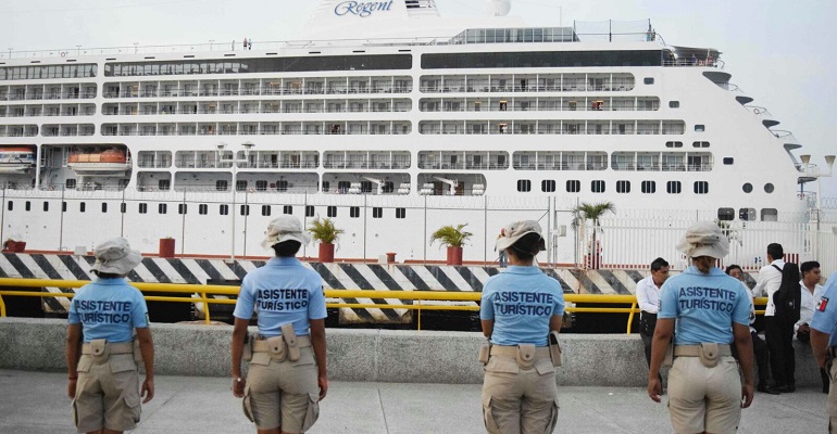 Por gestión de Astudillo, continúa llegada de cruceros a Acapulco