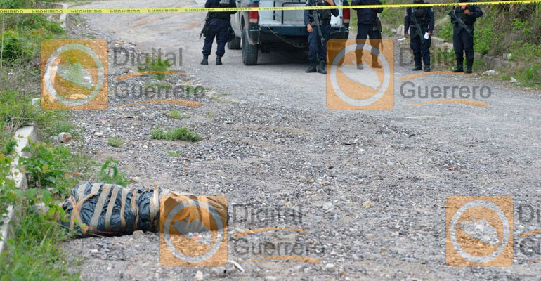 Encuentran cuerpo embolsado en colonia de Chilpancingo